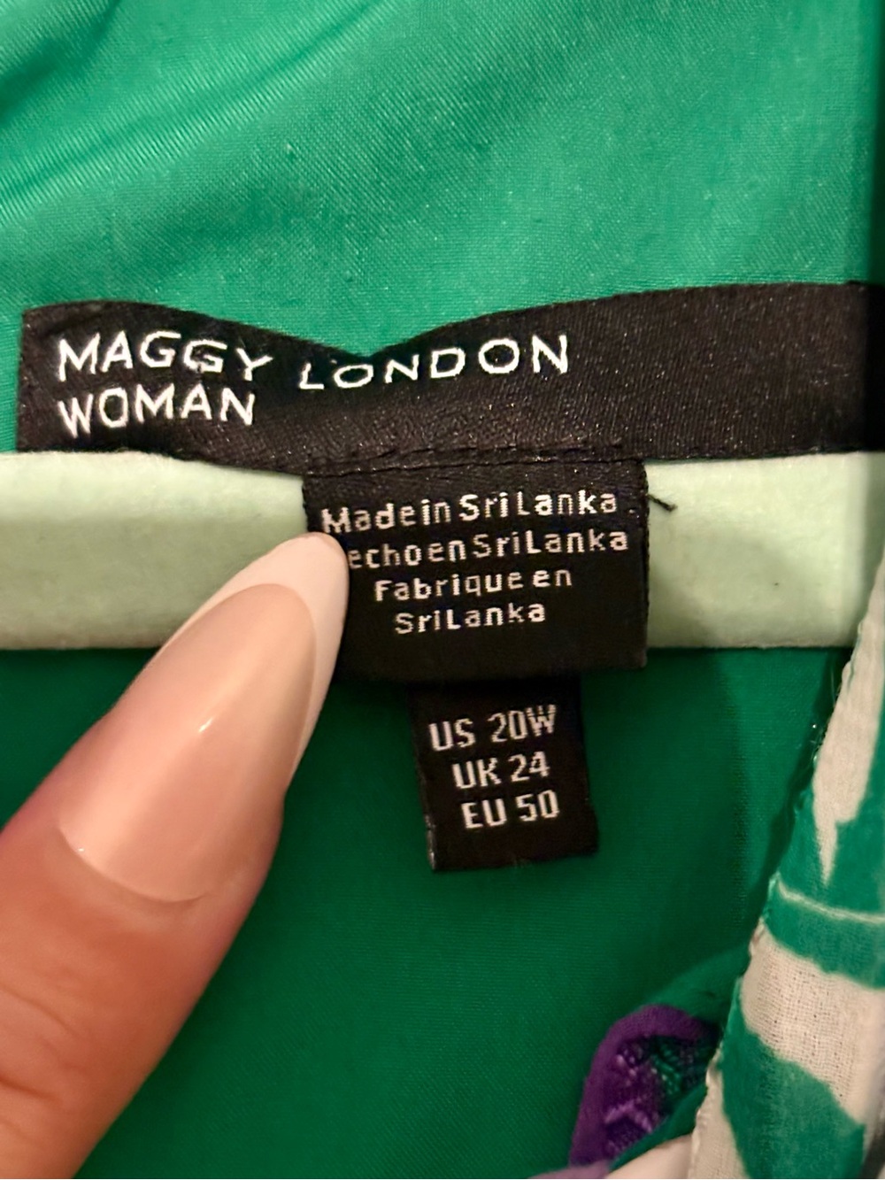 Maggy London Green Floral Tie-Neck Midi Dress - Picture 4 of 8